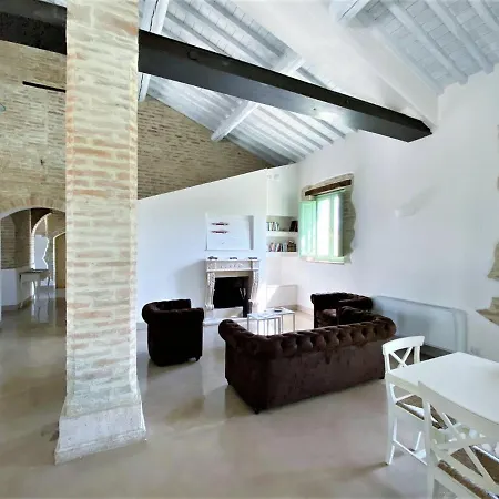Attractive In Papiano With Whirlpool *